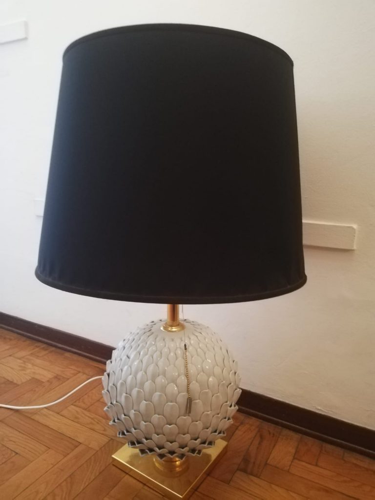 a95-pine-cone-table-lamp-by-mangani-1970s